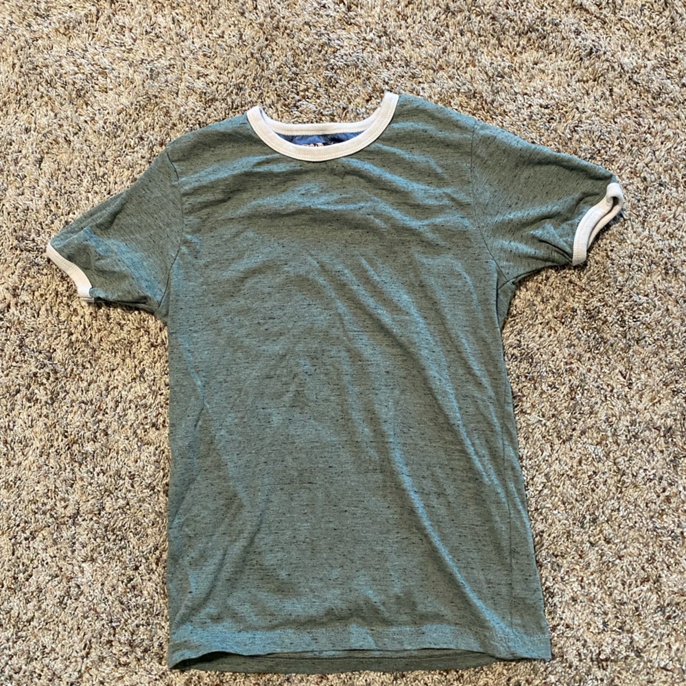 Boys first wave shirt size 10/12